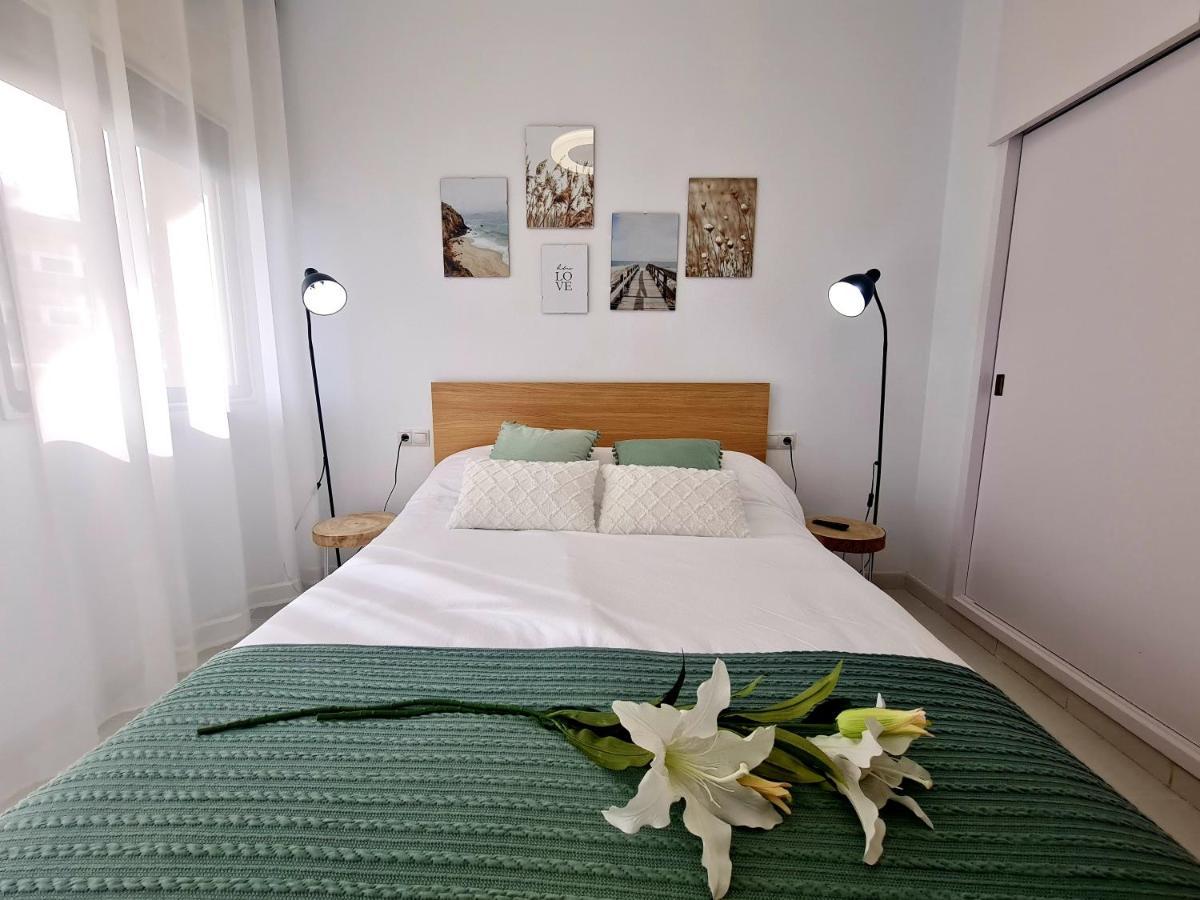 בנאלמדנה Precioso Apartamento Con Piscinas Y Vistas Al Mar. מראה חיצוני תמונה