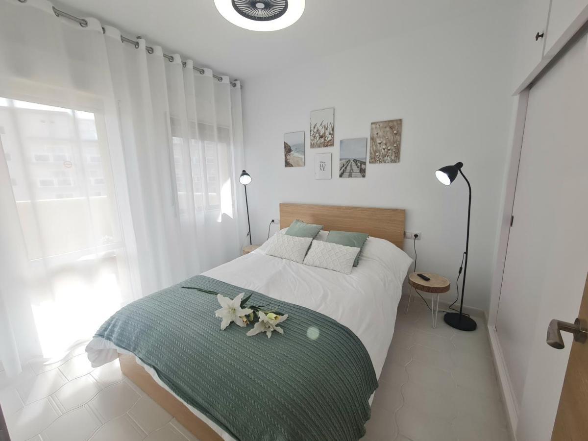 בנאלמדנה Precioso Apartamento Con Piscinas Y Vistas Al Mar. מראה חיצוני תמונה