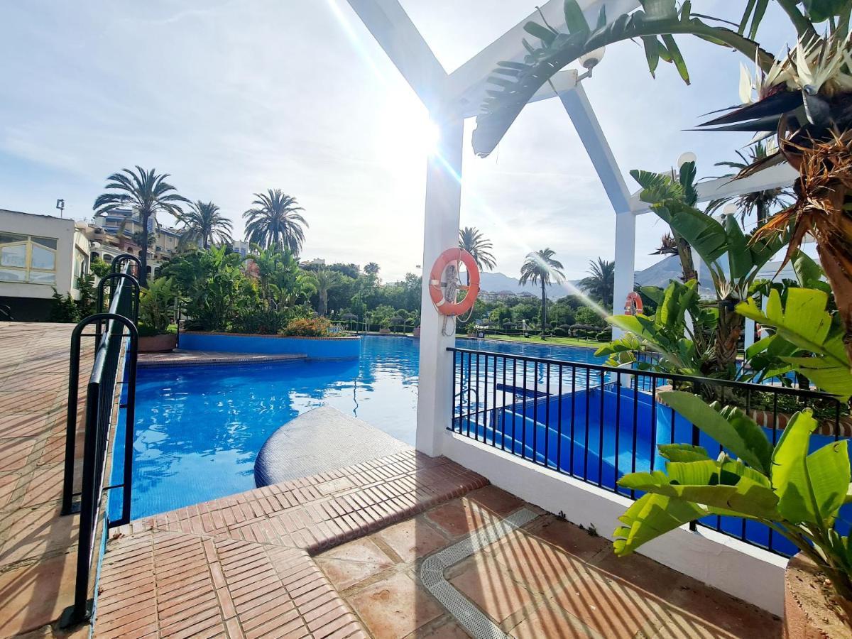 בנאלמדנה Precioso Apartamento Con Piscinas Y Vistas Al Mar. מראה חיצוני תמונה